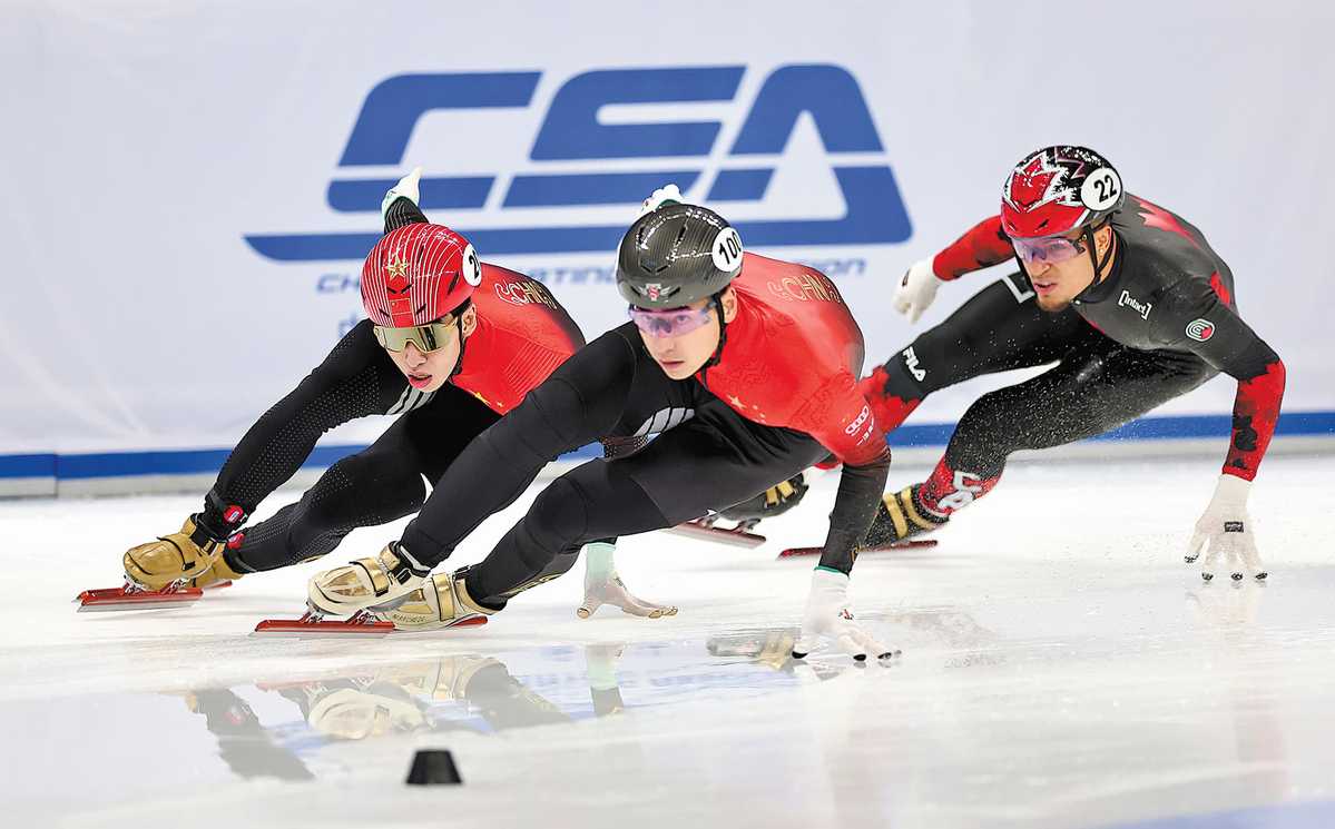Satu siri acara sukan musim sejuk antarabangsa sekali lagi menghidupkan venue Olimpik Beijing dengan kehadiran peluncur, pemain ski dan papan salji yang bersaing untuk merebut gelaran Piala Dunia dan mata ranking Olimpik. (Foto China Daily) 