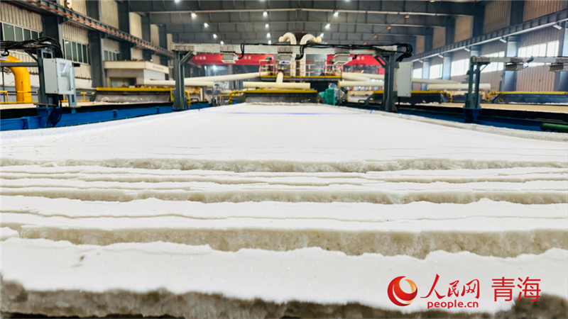 Industri Tasik Garam Berkembang di Qinghai